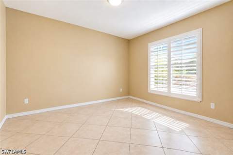 3795 Fieldstone Blvd 106, Naples FL - photo 24 of 45
