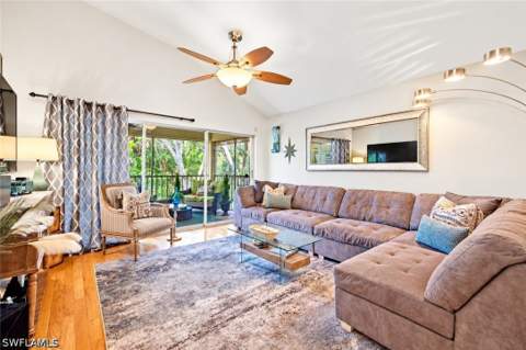 3795 Fieldstone Blvd 106, Naples FL - photo 8 of 45