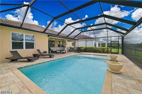3242 Birchin Ln, Fort Myers FL - photo 6 of 48
