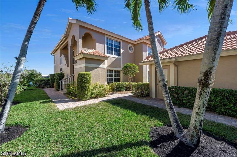 2 bedroom Condominium at 13966 Southampton Dr 4503, Wedgewood Fountain, Bonita Springs — photo 2