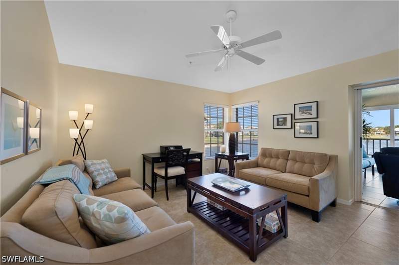 2 bedroom Condominium at 13966 Southampton Dr 4503, Wedgewood Fountain, Bonita Springs — photo 4