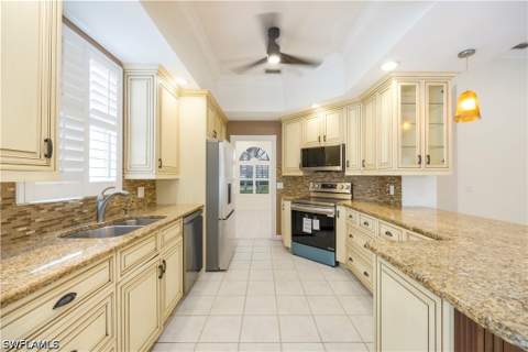 4260 Montalvo Ct, Naples FL - photo 6 of 20