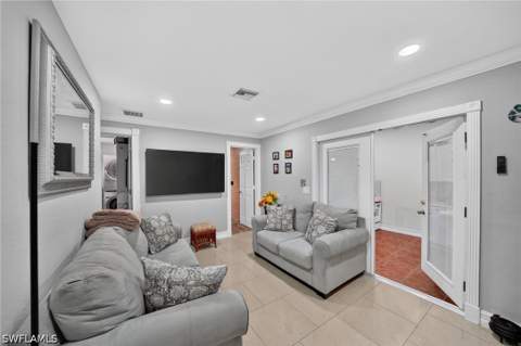 6255 Cedar Tree Ln, Naples FL - photo 12 of 50