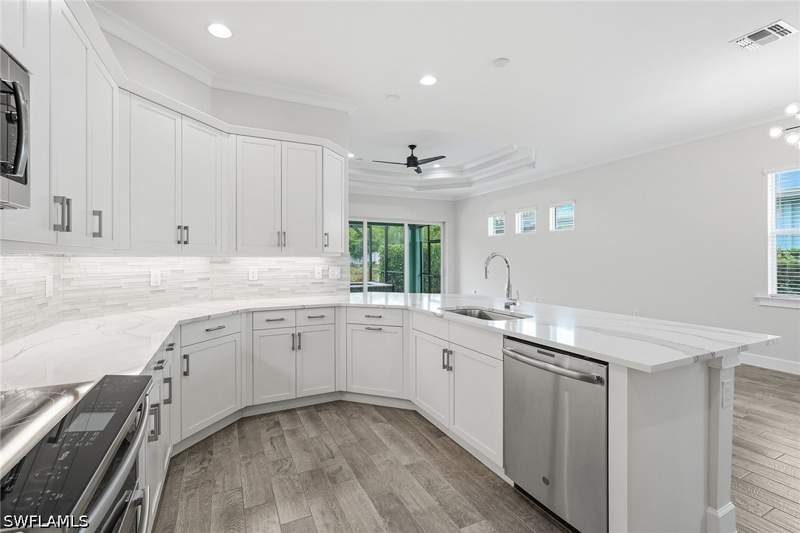 2 bedroom Attached at 5879 Haiti Dr, Isles Of Collier Preserve, Naples — photo 2