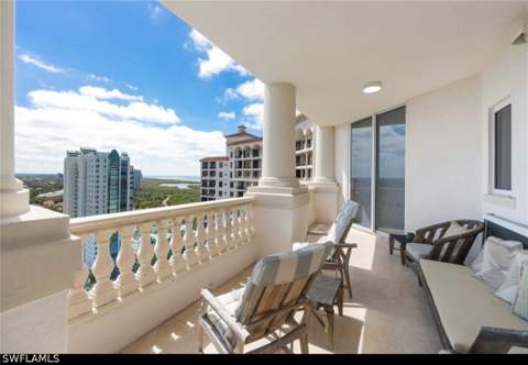 7575 Pelican Bay Blvd 1808, Naples FL - photo 18 of 37