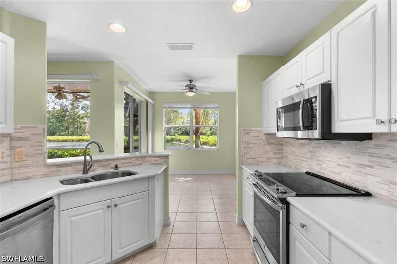 2 bedroom Condominium at 21301 Pelican Sound Dr 102, Edgewater, Estero — photo 3