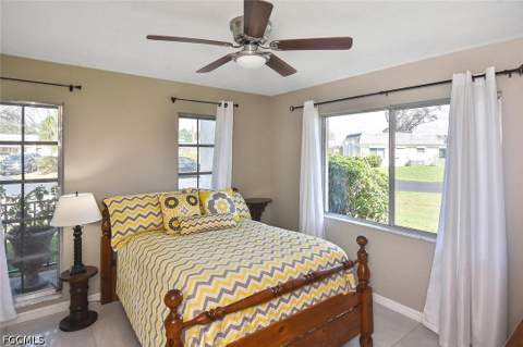 4 Park Lane Cir, Lehigh Acres FL - photo 17 of 54