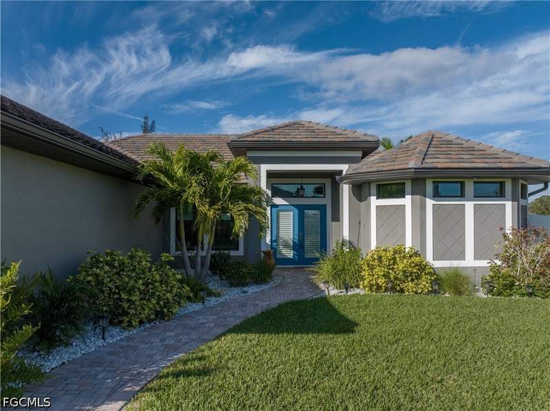 3 bedroom SingleFamilyResidence at 2330 NW 39th Ave, Cape Coral, Cape Coral — photo 4