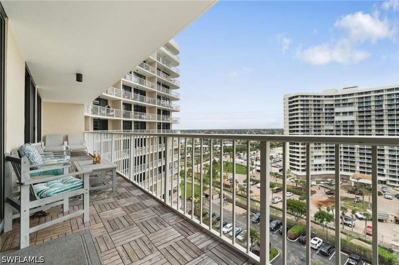 2 bedroom Condominium at 380 Seaview Ct 1209, South Seas, Marco Island — photo 3