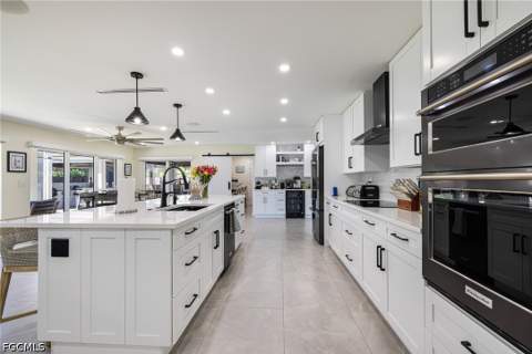 1574 Ricardo Ave, Fort Myers FL - photo 10 of 51