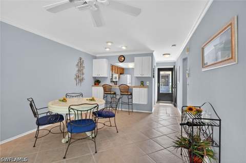 1009 Pine Isle Ln 1009, Naples FL - photo 10 of 41