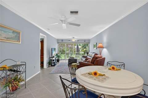 1009 Pine Isle Ln 1009, Naples FL - photo 12 of 41