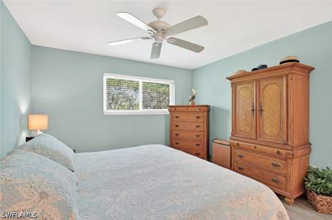 1009 Pine Isle Ln 1009, Naples FL - photo 22 of 41