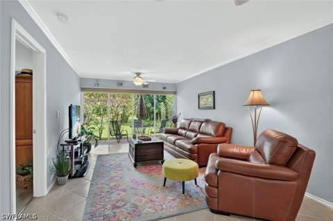 1009 Pine Isle Ln 1009, Naples FL - photo 6 of 41