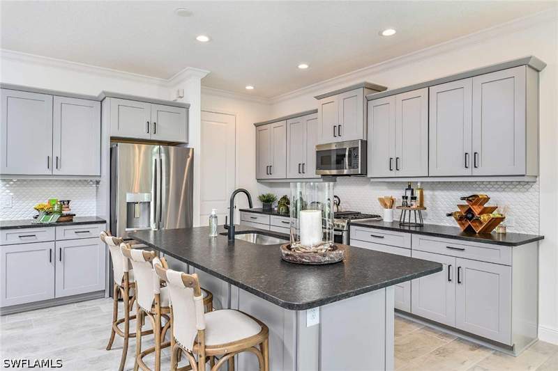 4 bedroom SingleFamilyResidence at 4239 Pegasus Way, Skysail, Naples — photo 4
