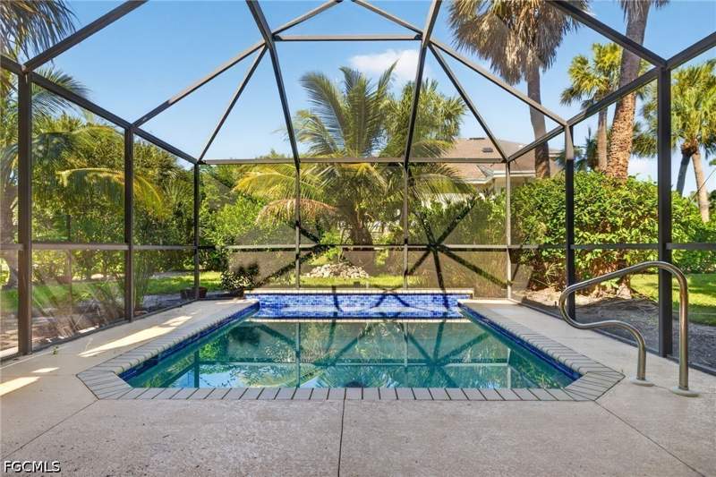 3 bedroom Attached at 996 Greenwood Ct N, Dunes At Sanibel Island, Sanibel — photo 4