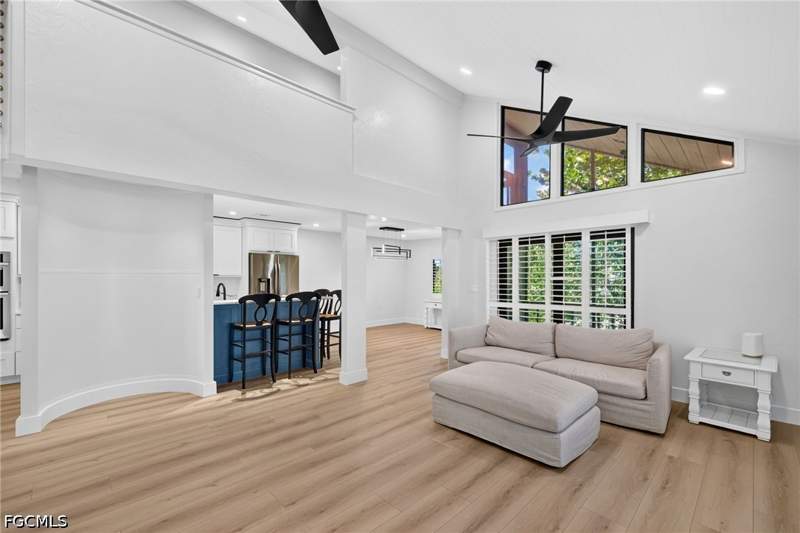 3 bedroom Attached at 996 Greenwood Ct N, Dunes At Sanibel Island, Sanibel — photo 5