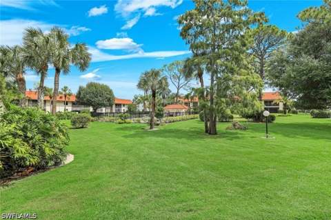 4963 Pepper Cir D-102, Naples FL - photo 20 of 21