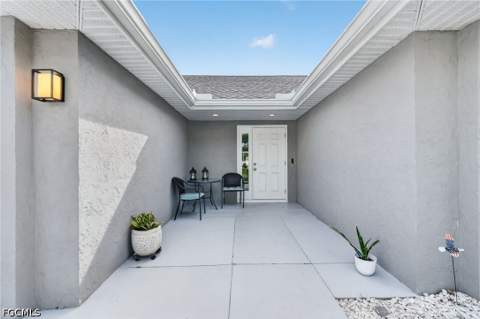 5119 SW 19th Pl, Cape Coral FL - photo 7 of 53