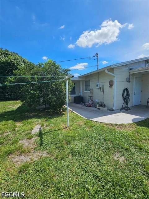1521 Huntdale St E, Lehigh Acres FL - photo 6 of 6