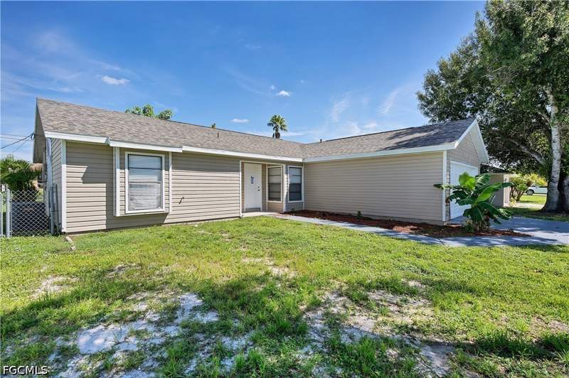3 bedroom SingleFamilyResidence at 317 NE 10th St, Cape Coral, Cape Coral — photo 2