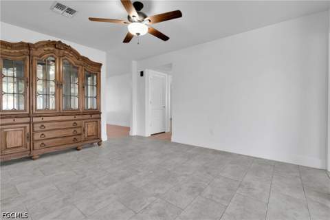 502 Parkside St, Lehigh Acres FL - photo 11 of 37