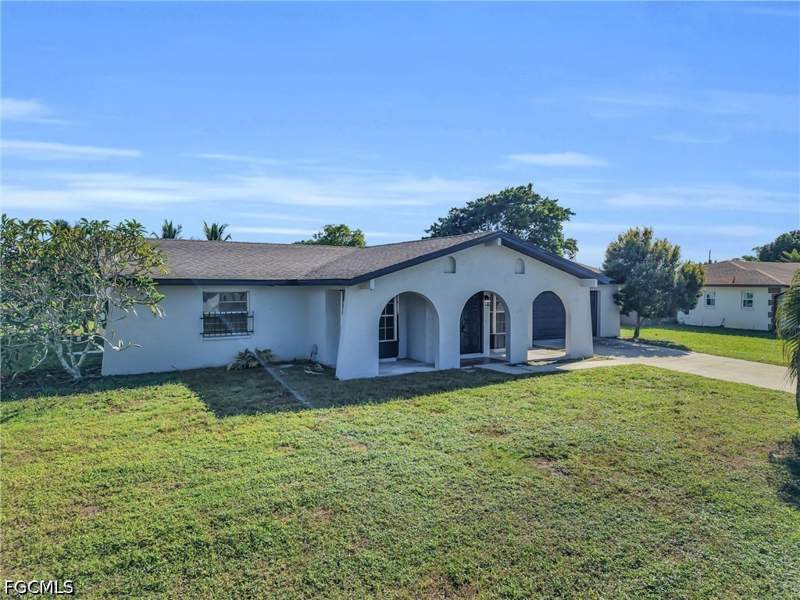 3 bedroom SingleFamilyResidence at 502 Parkside St, Lehigh Acres, Lehigh Acres — photo 3