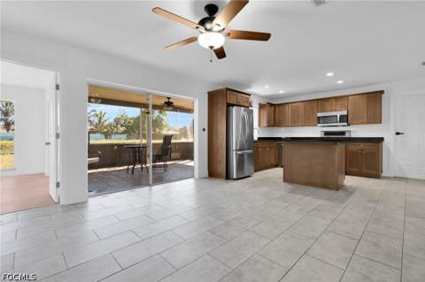 502 Parkside St, Lehigh Acres FL - photo 7 of 37