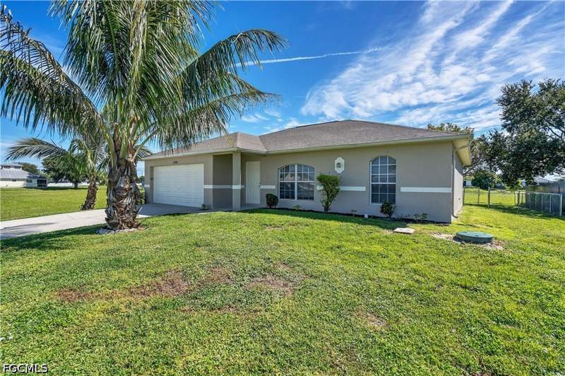 3 bedroom SingleFamilyResidence at 2035 NE 8th Pl, Cape Coral, Cape Coral — photo 2