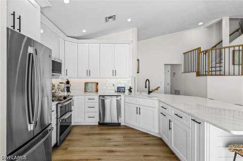 27090 Enclave Dr, Bonita Springs FL - photo 6 of 50