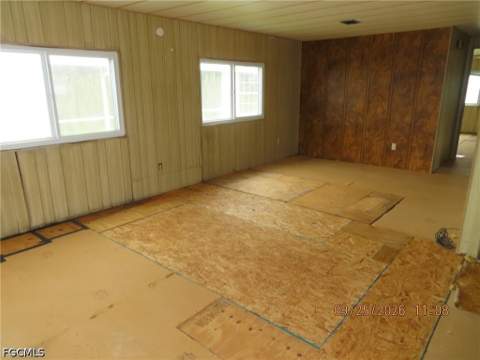 288 Cape Sable Dr, Naples FL - photo 6 of 11