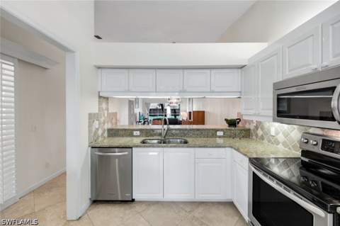 1695 Windy Pines Dr 2, Naples FL - photo 11 of 40