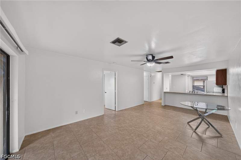 2 bedroom Condominium at 4407 SW 7th Pl 7, Rogers Court Condominium, Cape Coral — photo 5