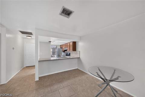 4407 SW 7th Pl 7, Cape Coral FL - photo 6 of 24