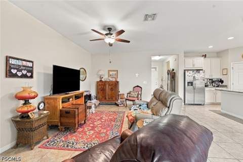 3336 Apple Blossom Dr, Alva FL - photo 6 of 11