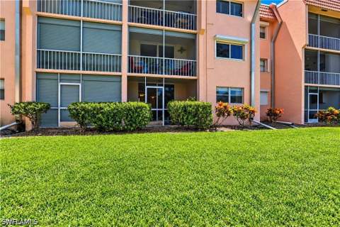 170 Turtle Lake Ct 109, Naples FL - photo 23 of 37