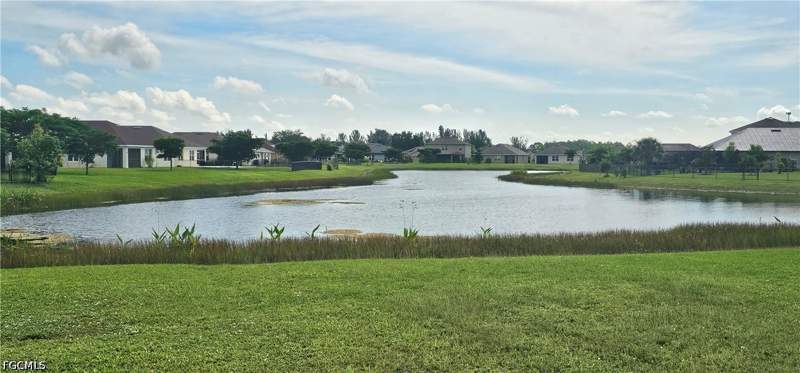 4 bedroom SingleFamilyResidence at 8150 Gopher Tortoise Trl, Town Lakes, Lehigh Acres — photo 3