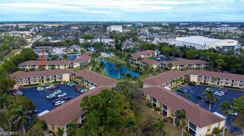 6184 Michelle Way 206, Fort Myers FL - photo 13 of 37