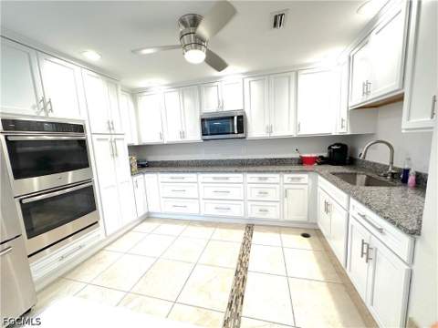 6184 Michelle Way 206, Fort Myers FL - photo 14 of 37