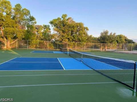 6184 Michelle Way 206, Fort Myers FL - photo 18 of 37