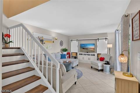 1428 Park Shore Cir 4, Fort Myers FL - photo 11 of 36