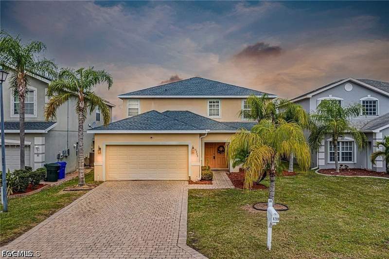 5 bedroom SingleFamilyResidence at 8289 Silver Birch Way, Lehigh Acres, Lehigh Acres — photo 2
