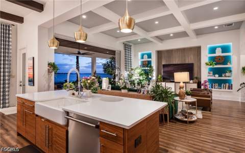 911 Aqua Ln, Fort Myers FL - photo 8 of 50