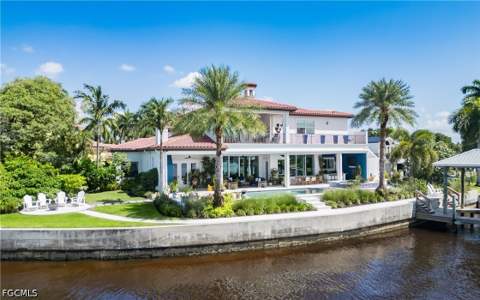 911 Aqua Ln, Fort Myers FL - photo 9 of 50