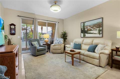 9507 Windsor Club Cir, Fort Myers FL - photo 12 of 36