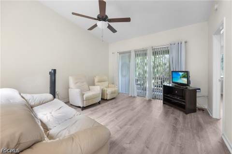 9629 Windsor Club Cir, Fort Myers FL - photo 9 of 40