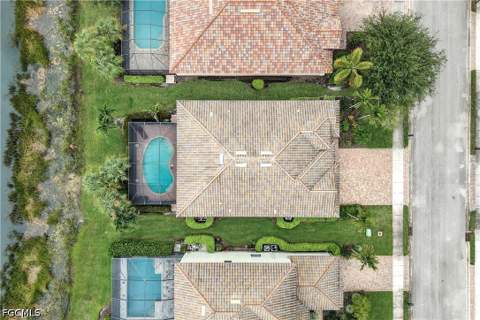 20377 Black Tree Ln, Estero FL - photo 12 of 37