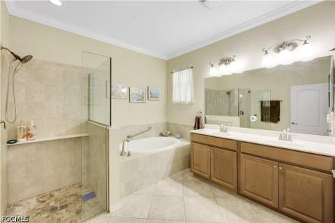 20377 Black Tree Ln, Estero FL - photo 18 of 37