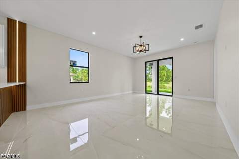 1025 Marshall Ave S, Lehigh Acres FL - photo 9 of 32