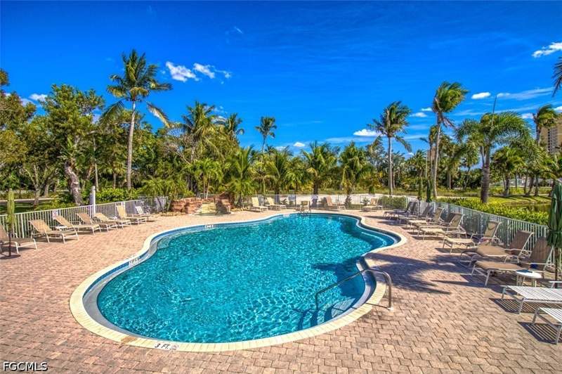 2 bedroom Condominium at 20041 Sanibel View Cir 104, Sanibel View Condo, Fort Myers — photo 5